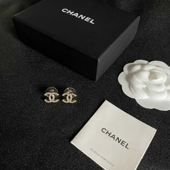 💯Chanel earrings - Picture 2 of 6